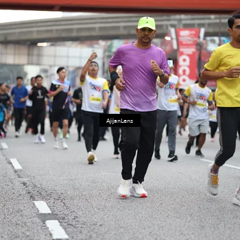 Runner Photo 4664076