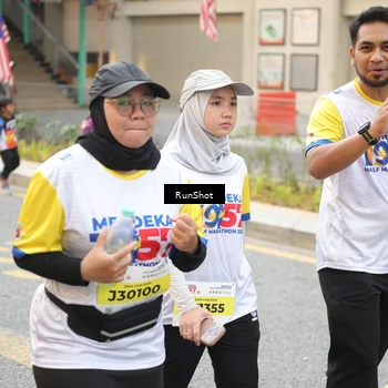 Runner Photo 4664077