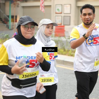 Runner Photo 4664124