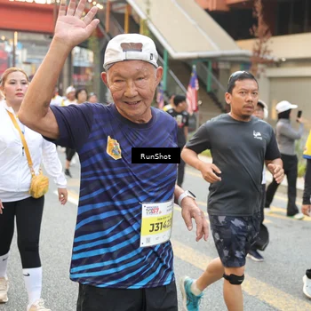 Runner Photo 4664192