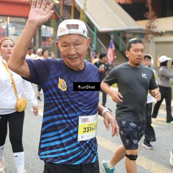 Runner Photo 4664202
