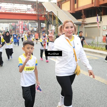 Runner Photo 4664215