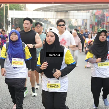 Runner Photo 4664272