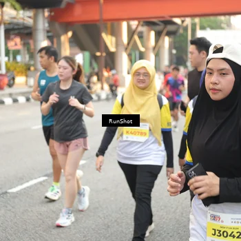 Runner Photo 4664317