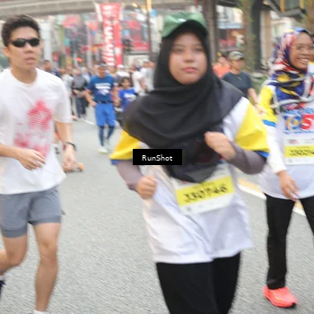Runner Photo 4664324