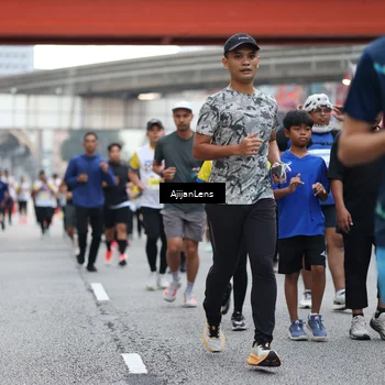 Runner Photo 4664349