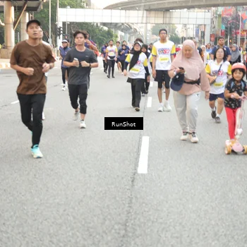 Runner Photo 4664387