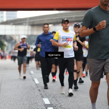 Runner Photo 4664391
