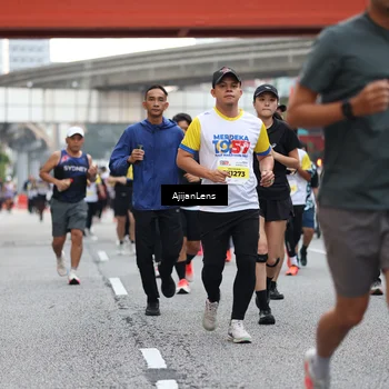 Runner Photo 4664392