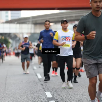 Runner Photo 4664393