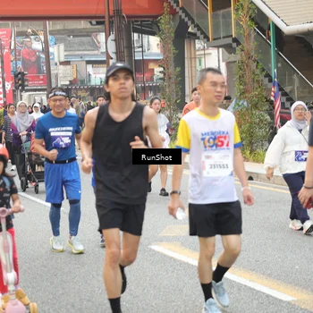 Runner Photo 4664426
