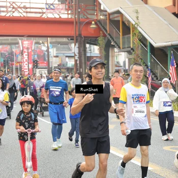 Runner Photo 4664428