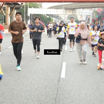 Runner Photo 4664444