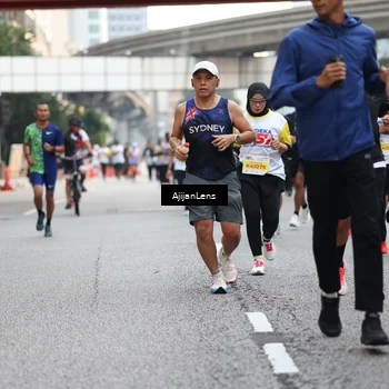 Runner Photo 4664461