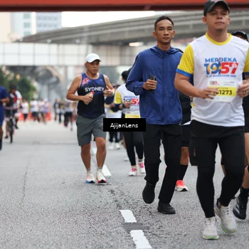 Runner Photo 4664469