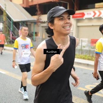 Runner Photo 4664498