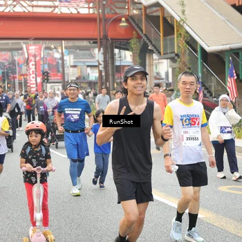Runner Photo 4664502