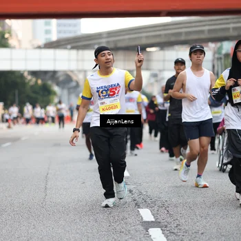 Runner Photo 4664534