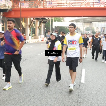 Runner Photo 4664574