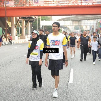Runner Photo 4664595