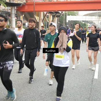 Runner Photo 4664672