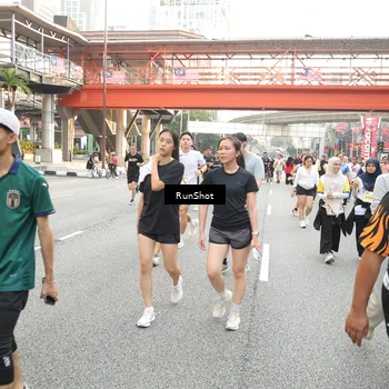 Runner Photo 4664762