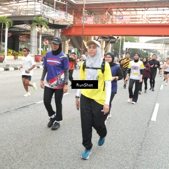 Runner Photo 4664968
