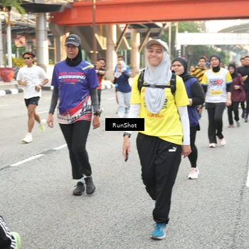 Runner Photo 4665004