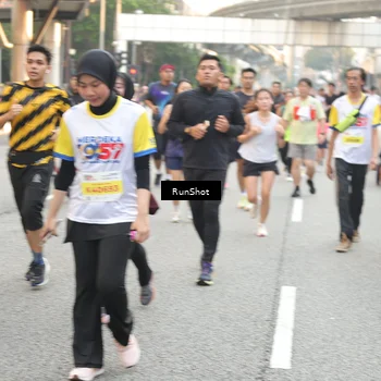 Runner Photo 4665012
