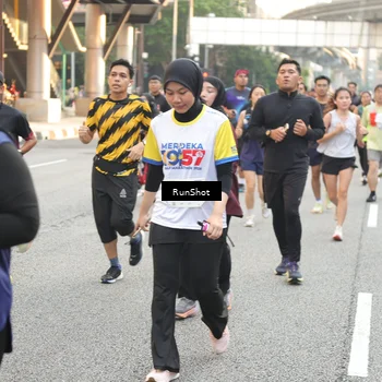 Runner Photo 4665013