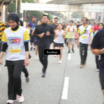 Runner Photo 4665014