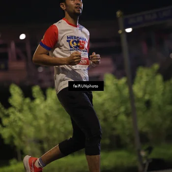 Runner Photo 4665022