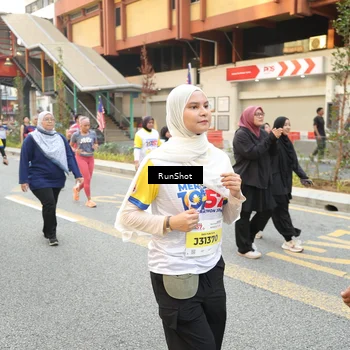 Runner Photo 4665059