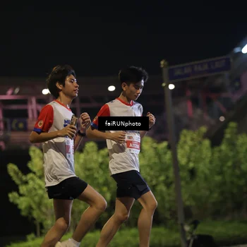 Runner Photo 4665077