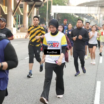 Runner Photo 4665084