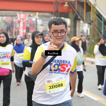 Runner Photo 4665118