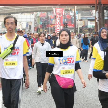 Runner Photo 4665149