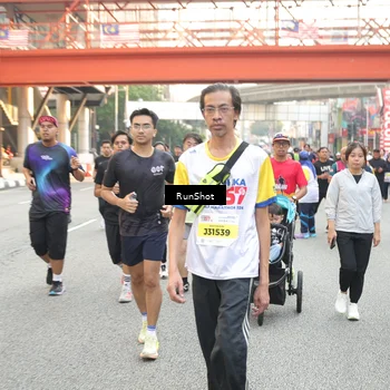 Runner Photo 4665160