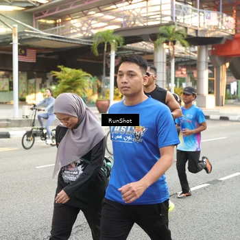 Runner Photo 4665213