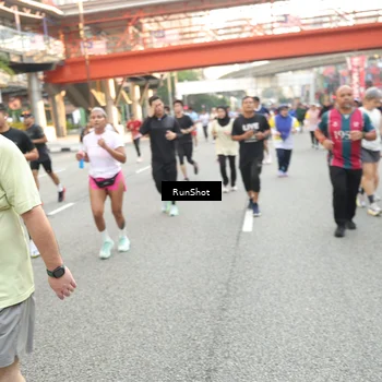 Runner Photo 4665318