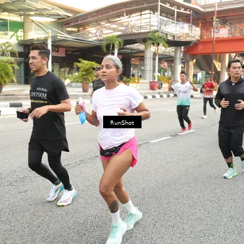 Runner Photo 4665358
