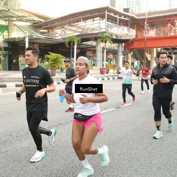 Runner Photo 4665367