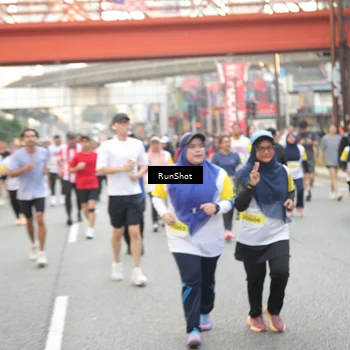 Runner Photo 4665437