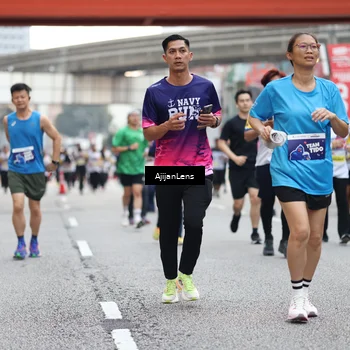 Runner Photo 4665475