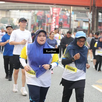 Runner Photo 4665476