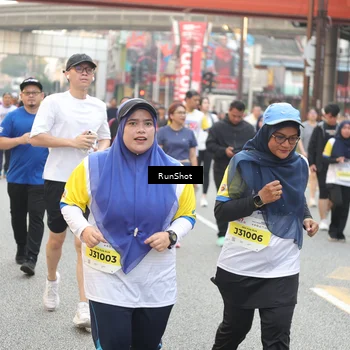 Runner Photo 4665479