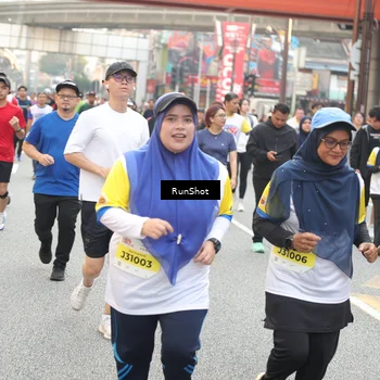 Runner Photo 4665495