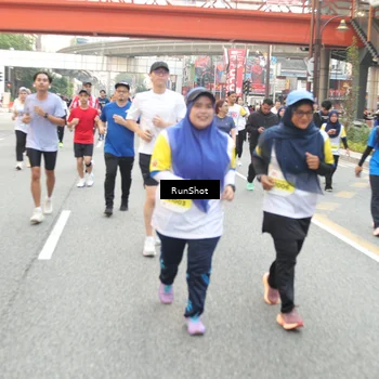 Runner Photo 4665506