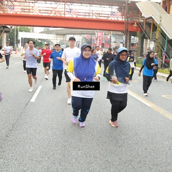 Runner Photo 4665549