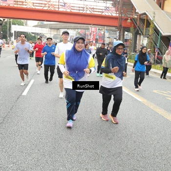 Runner Photo 4665567